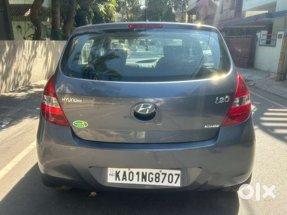Hyundai I20 2010-2012 1.2 Sportz, 2011, Petrol