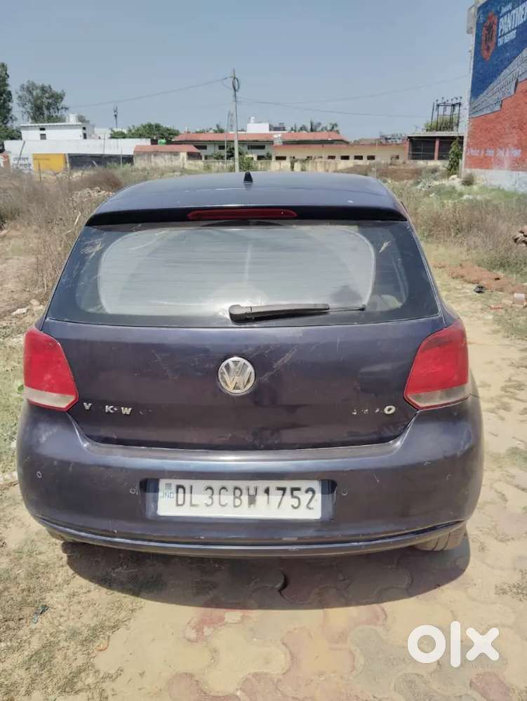 Volkswagen Polo 2013 Petrol 76000 Km Driven