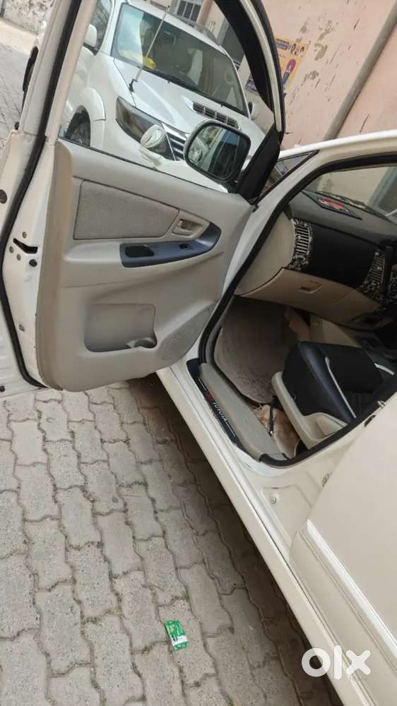 Toyota Innova G4 2014 Diesel Manual