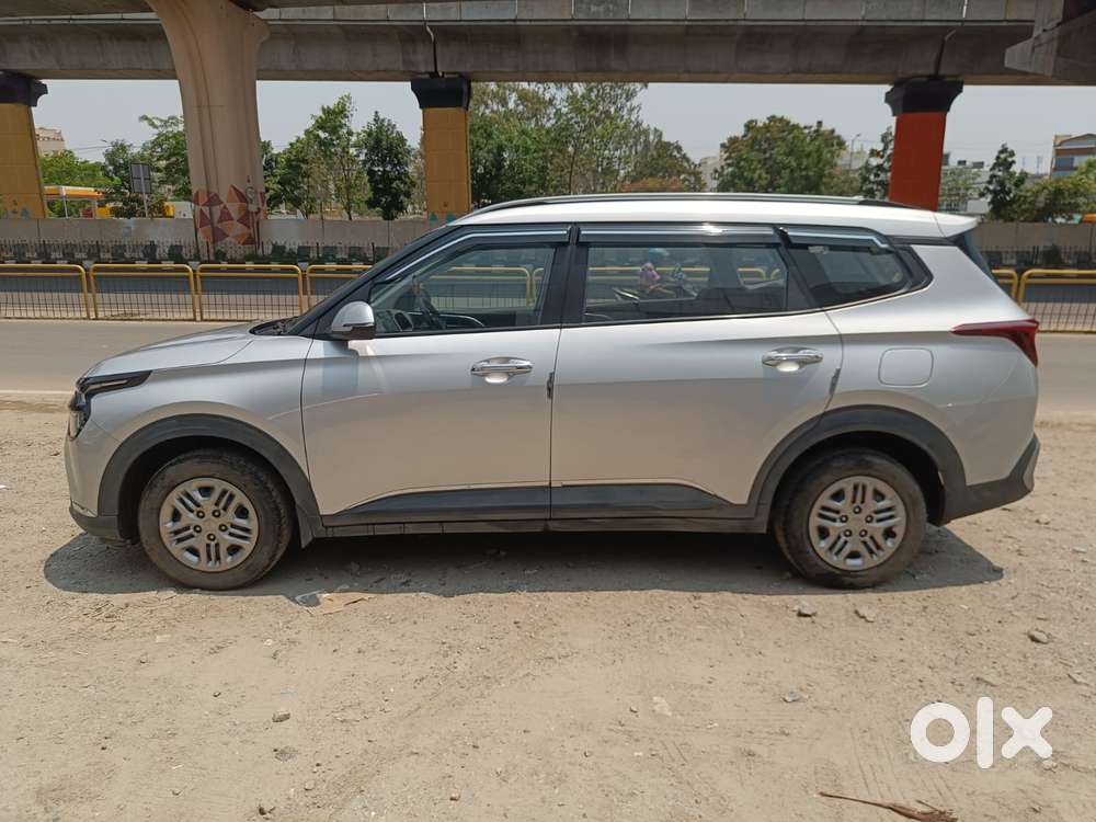 Kia Carens 1.5 Prestige 7 Str, 2023, Petrol