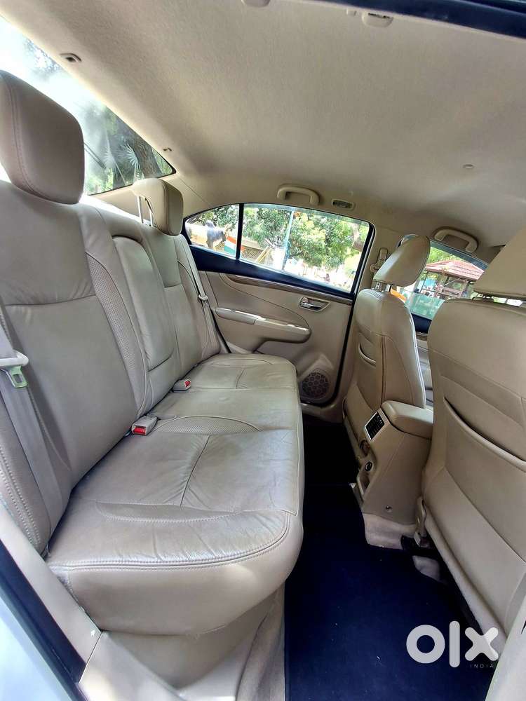 Maruti Suzuki Ciaz 1.5 Alpha Shvs Mt, 2019, Petrol
