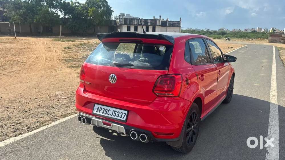 Volkswagen Polo Highline Top End With Air Bags
