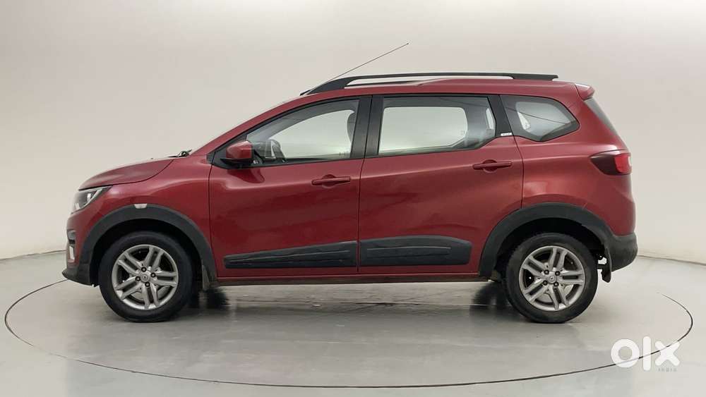 Renault Triber Rxz, 2021, Petrol