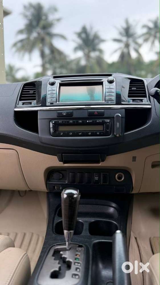 Toyota Fortuner 3.0 4x2 Automatic, 2014, Diesel