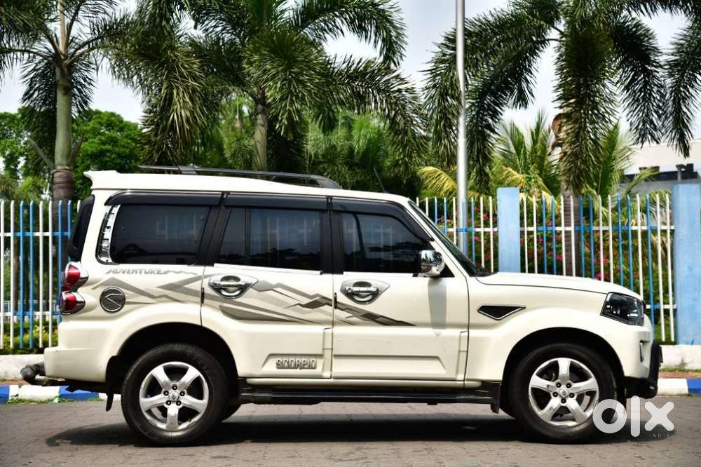 Mahindra Scorpio Classic 2.2 S 11 Mt 7 Str, 2020, Diesel