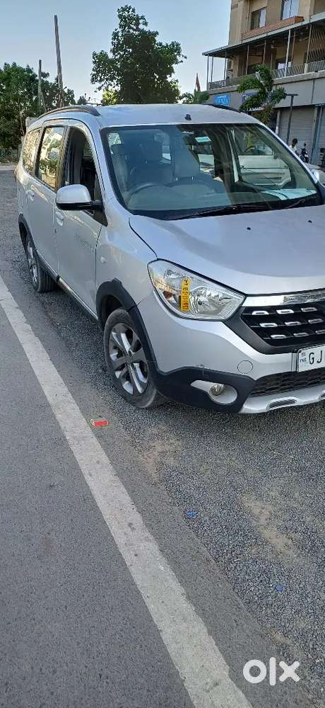 Renault Lodgy 2017 Diesel Well Maintained