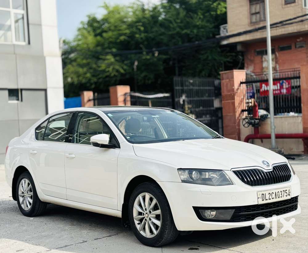 Skoda Octavia 2.0 Style Tsi At, 2015, Petrol