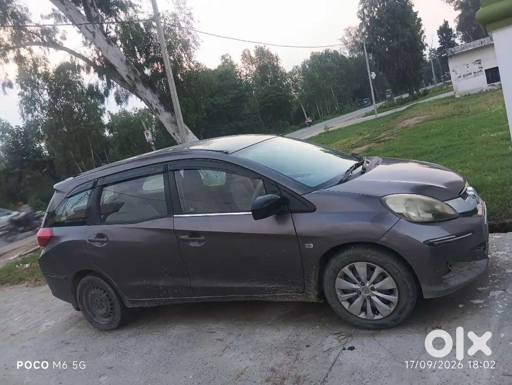 Honda Mobilio Diesel 2015