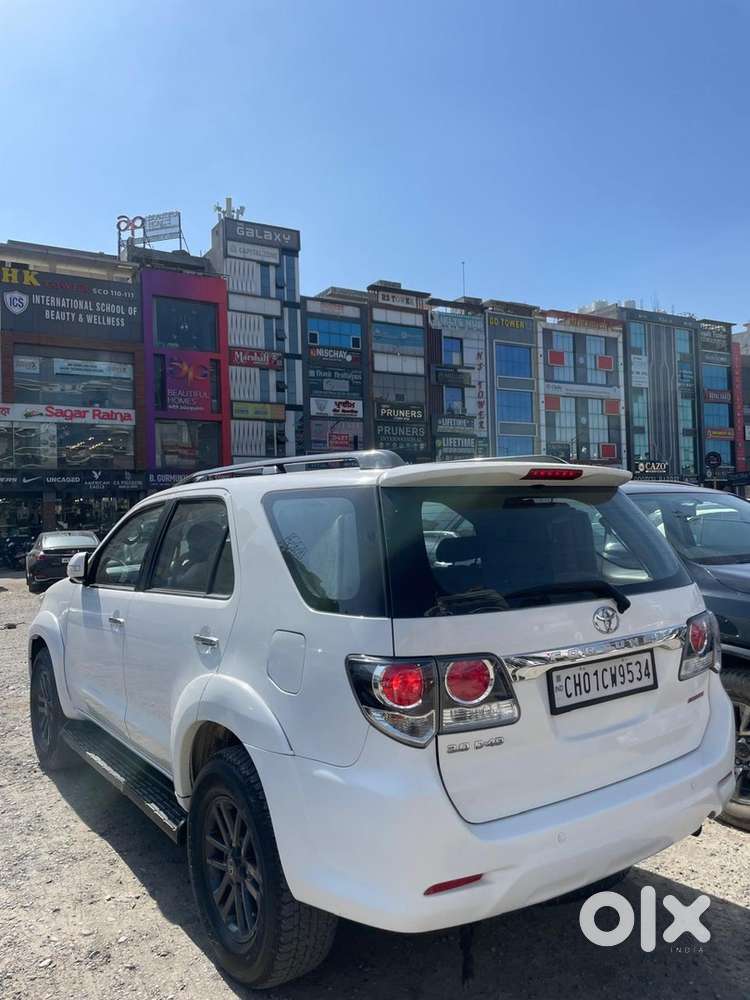 Toyota Fortuner Diesel 2015