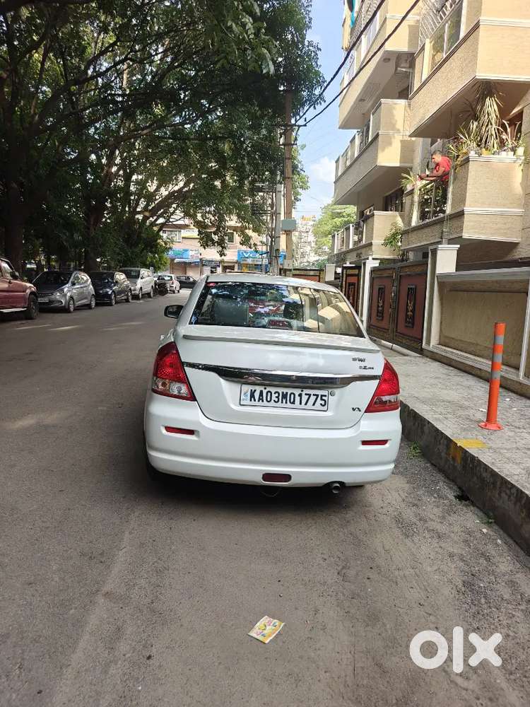 Maruti Suzuki Dzire 2012 Petrol 70000 Km Driven