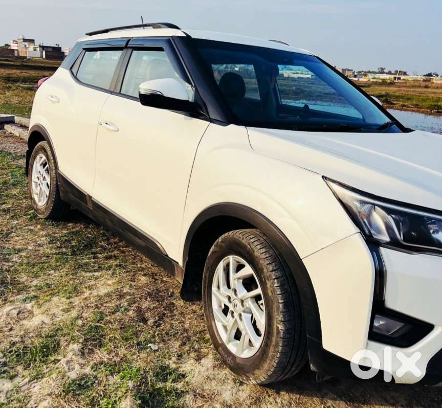 Mahindra Xuv300 W8 Option Diesel, 2023, Diesel