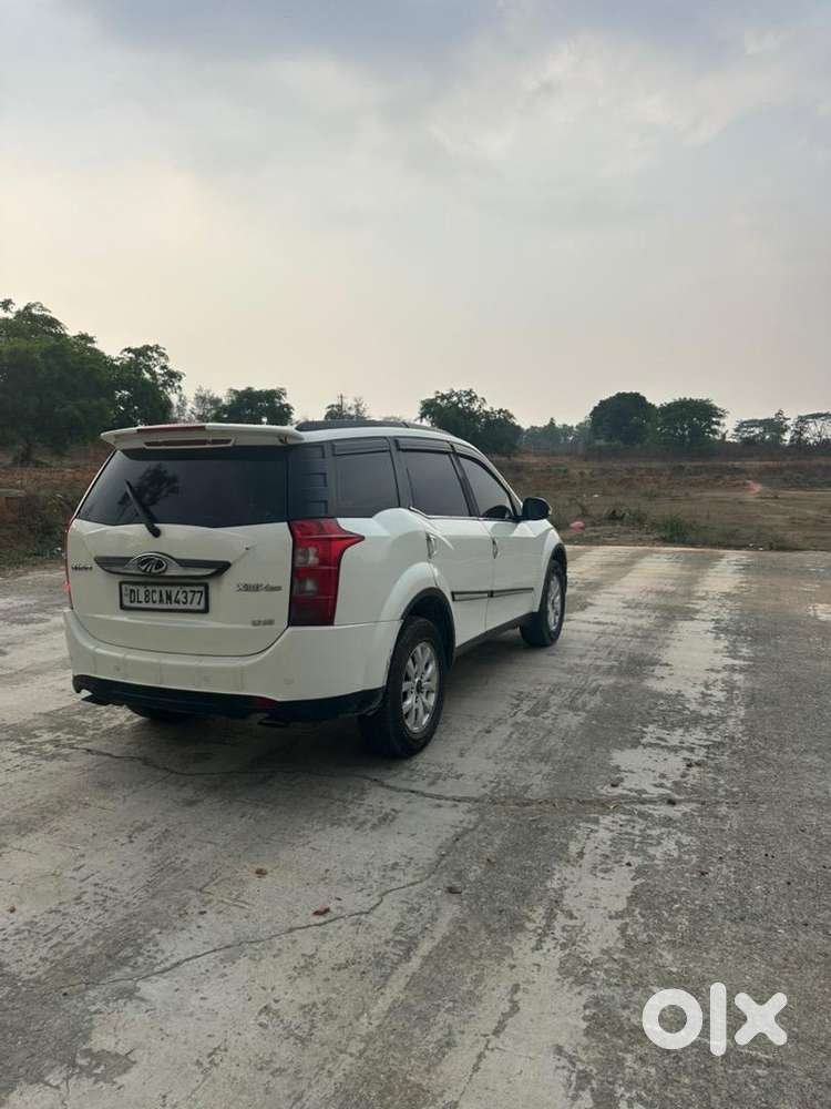 Mahindra Xuv500 2016 Diesel 110000 Km Driven