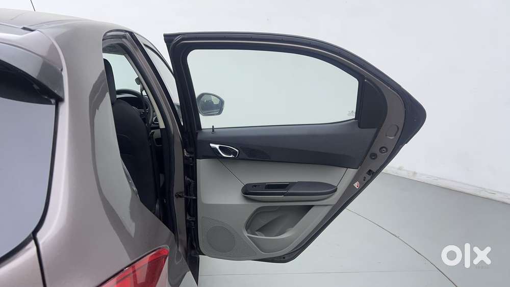 Tata Tiago 1.2 Revotron Xz Plus, 2019, Petrol