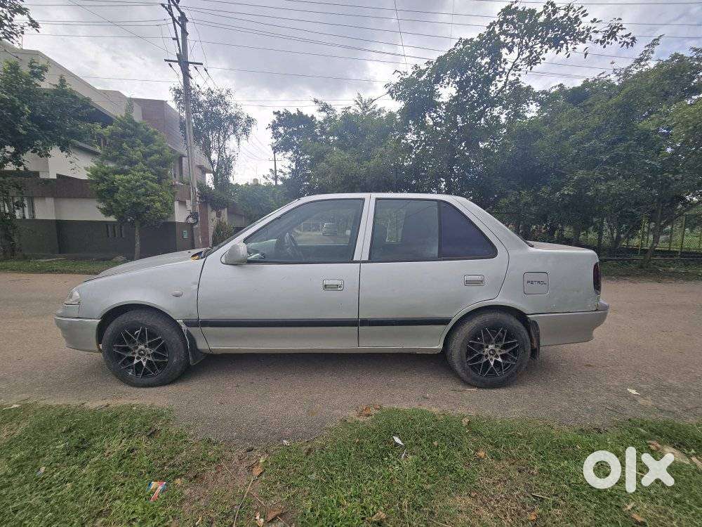 Maruti Suzuki Esteem Vxi - Bsii, 2007, Petrol