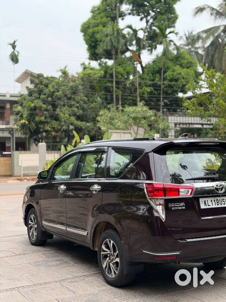Toyota Innova Crysta 2.4 G Mt, 2021, Diesel