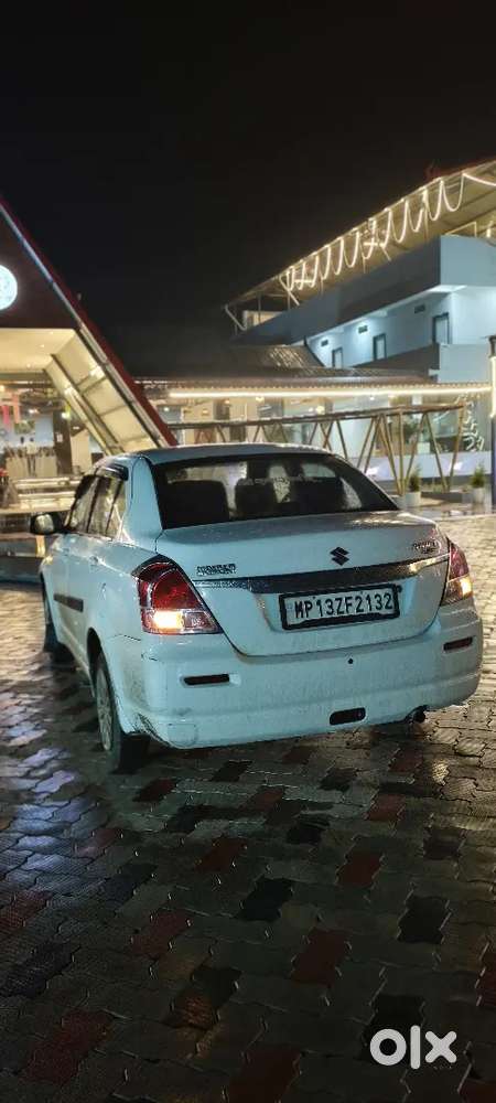Maruti Suzuki Dzire 2016 Year