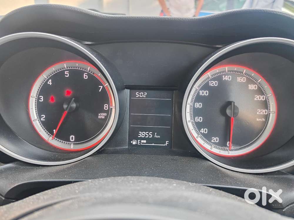 Maruti Suzuki Swift Vxi + Manual, 2022, Petrol