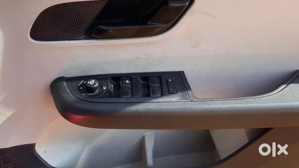 Tata Altroz 1.2 Xt, 2021, Petrol