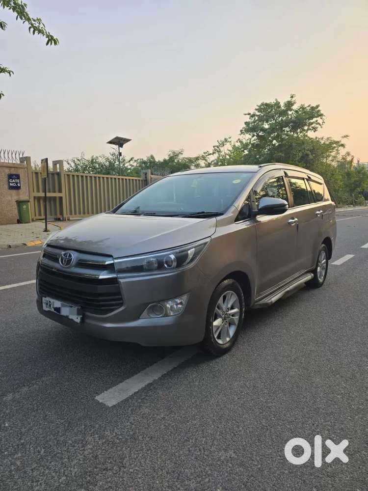 Toyota Innova Crysta [2020-ongoing] 2.4 Vx 7 Str, 2017, Diesel