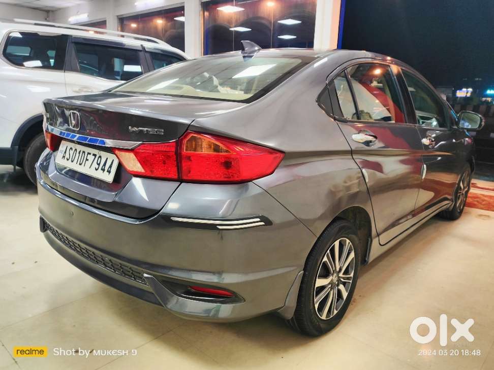 Honda City I-vtec V, 2017, Petrol