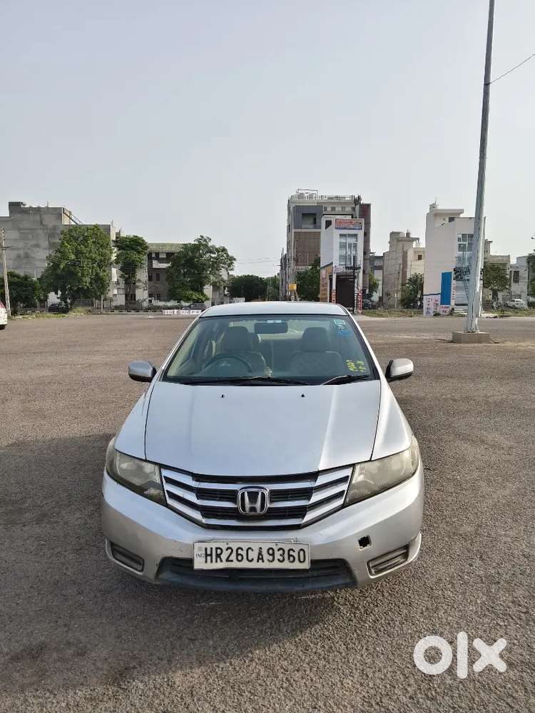 Honda City August 2013 Petrol Well Maintained