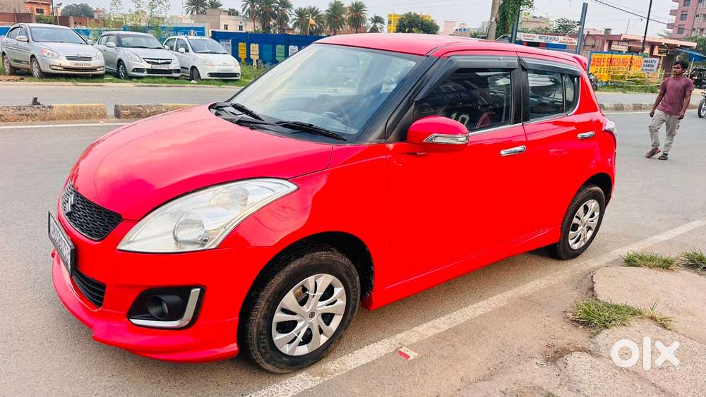 Maruti Suzuki Swift Vxi Glory Limited Edition, 2016