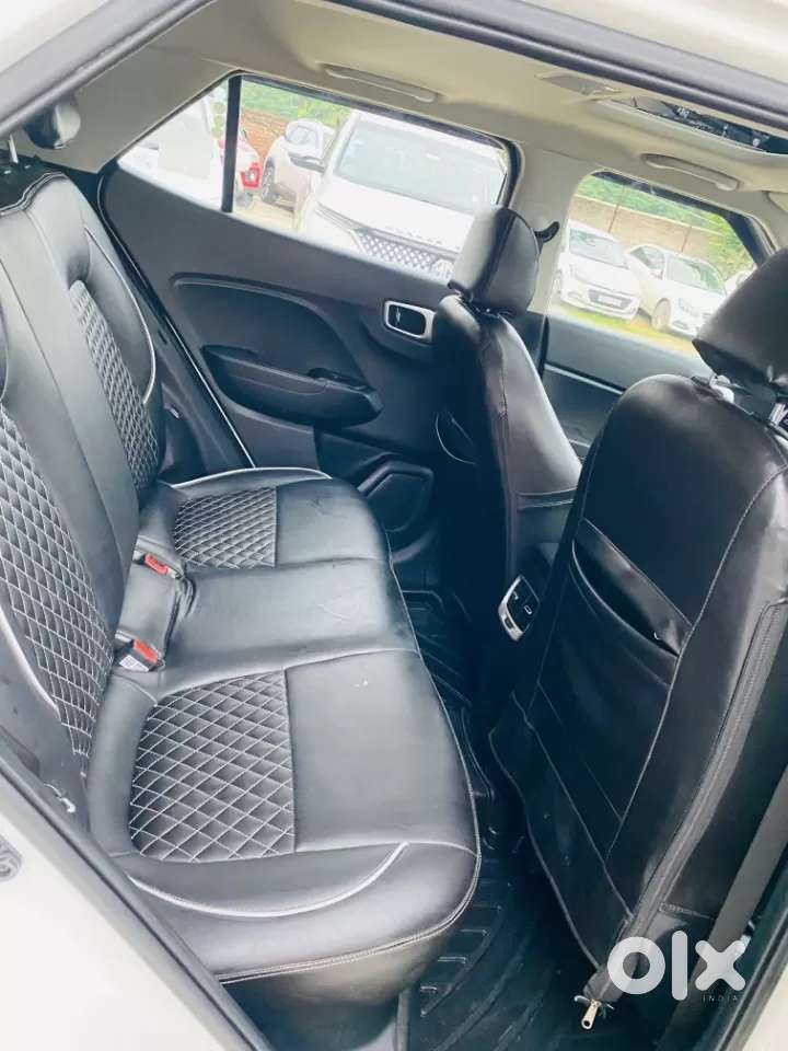 Hyundai Venue 1.0 Sx (o) Turbo Dct Dual Tone, 2021, Petrol