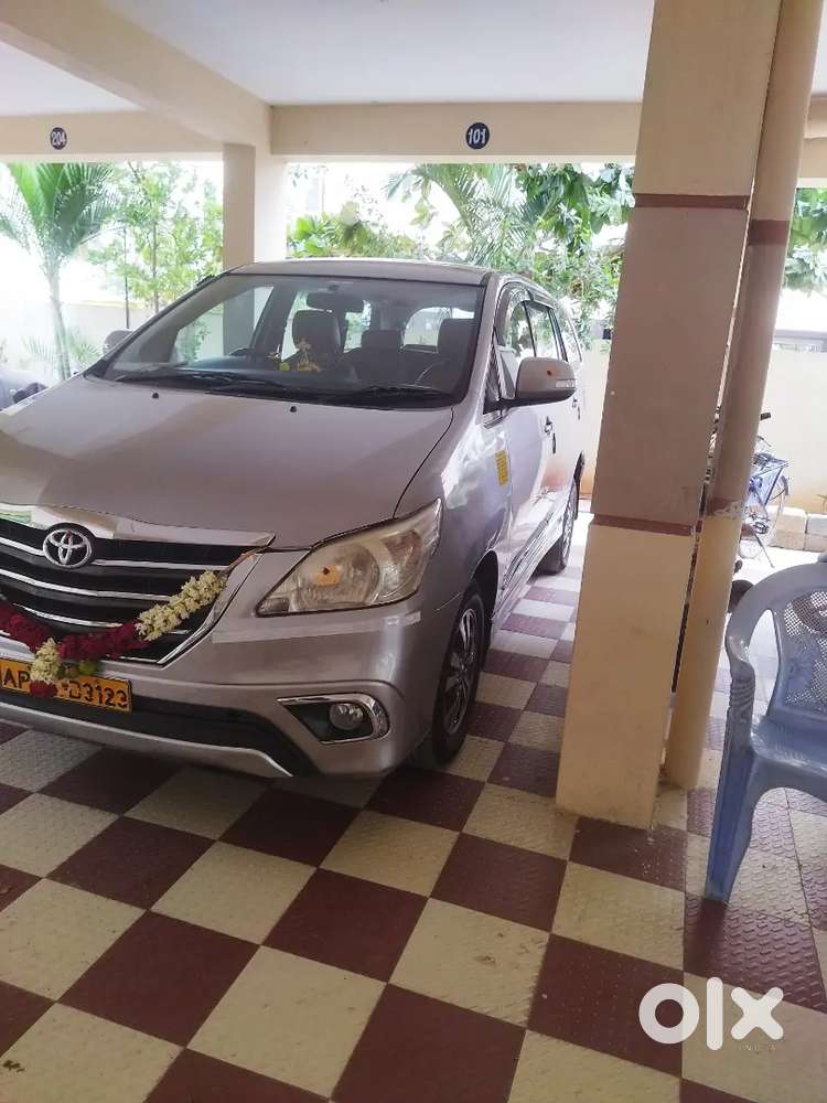 Toyota Innova Vx 2.5 2015