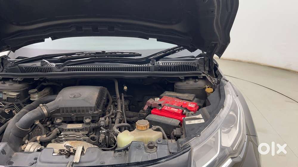 Tata Nexon 1.2 Revotron Xza Plus (o) Dual Tone, 2020, Petrol