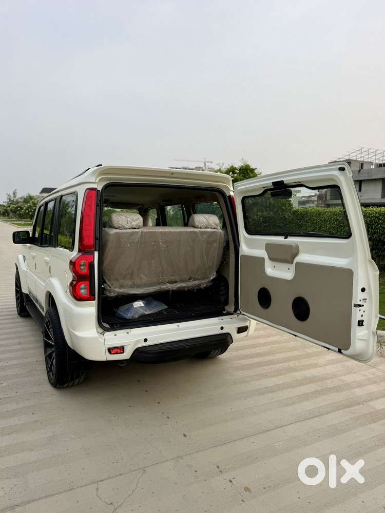 Mahindra Scorpio Classic 2.2 S 11 Mt 7 Cc, 2023, Diesel