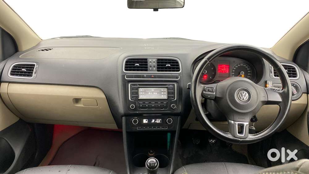 Volkswagen Polo 2009-2013 Petrol Highline 1.2l, 2013, Cng & Hybrids