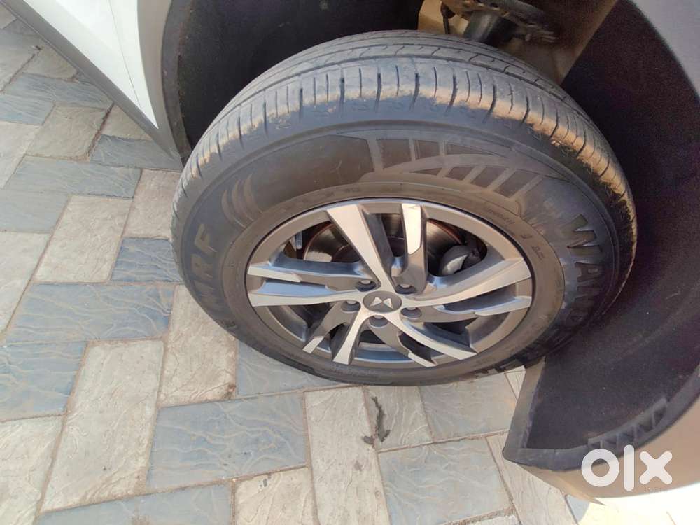 Mahindra Xuv700 2.2 Ax 5 Diesel Mt Str, 2023, Diesel