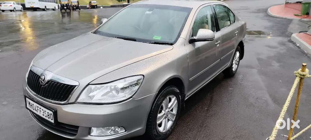 Skoda Laura Ambition 2012