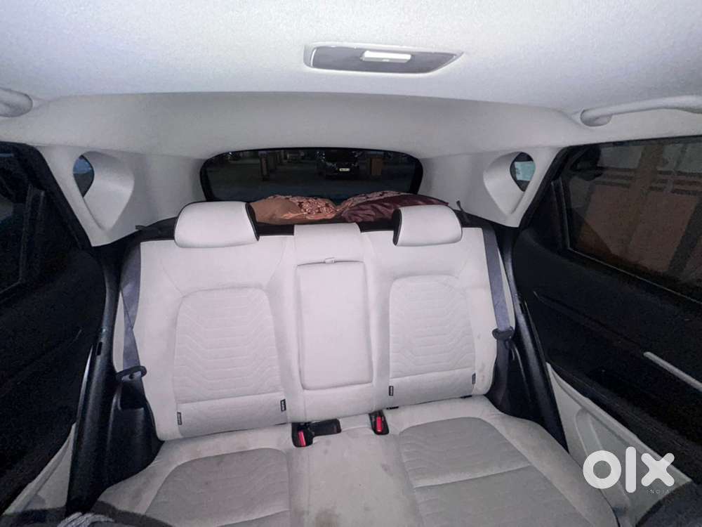 Kia Sonet Petrol 2021