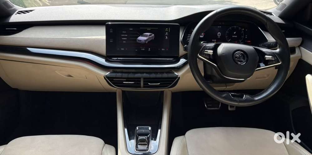 Skoda Octavia 2.0 L K Tsi At, 2022, Petrol
