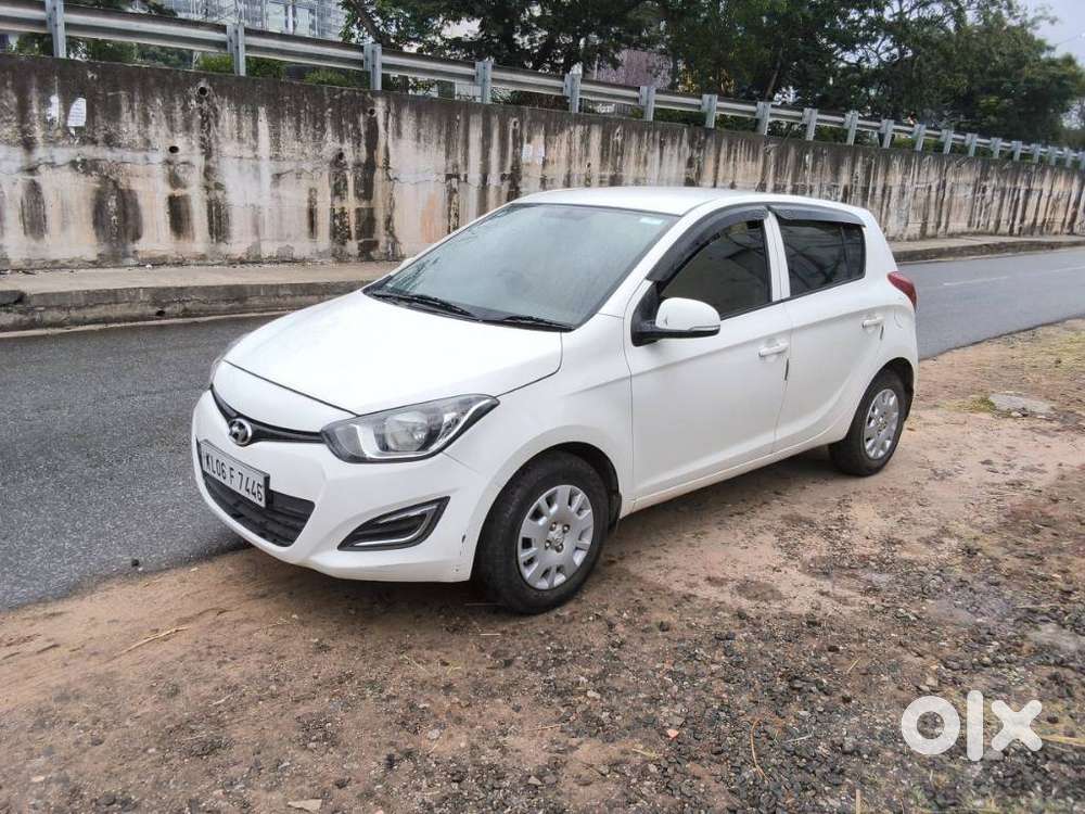 Hyundai I20 Magna Optional 1.2, 2012, Petrol