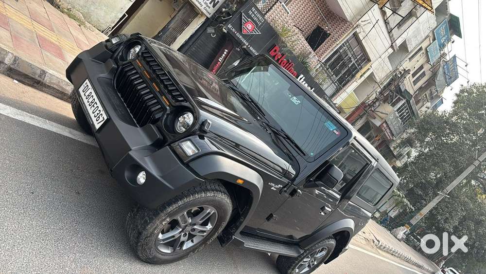 Mahindra Thar Petrol 2023