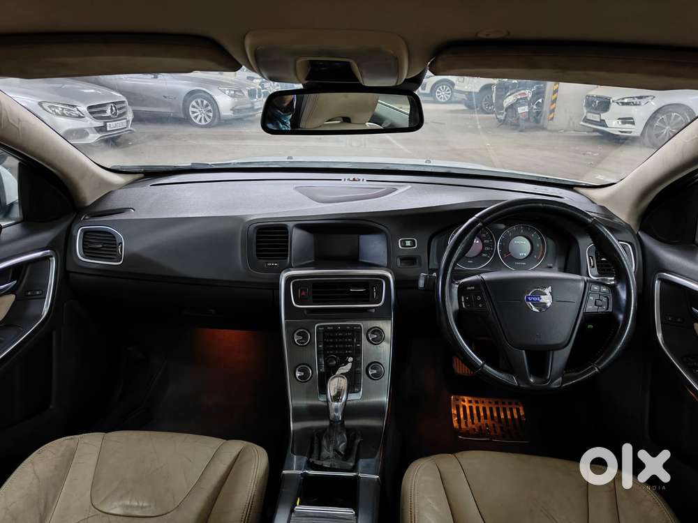 Volvo S60 D4 Momentum, 2013, Diesel