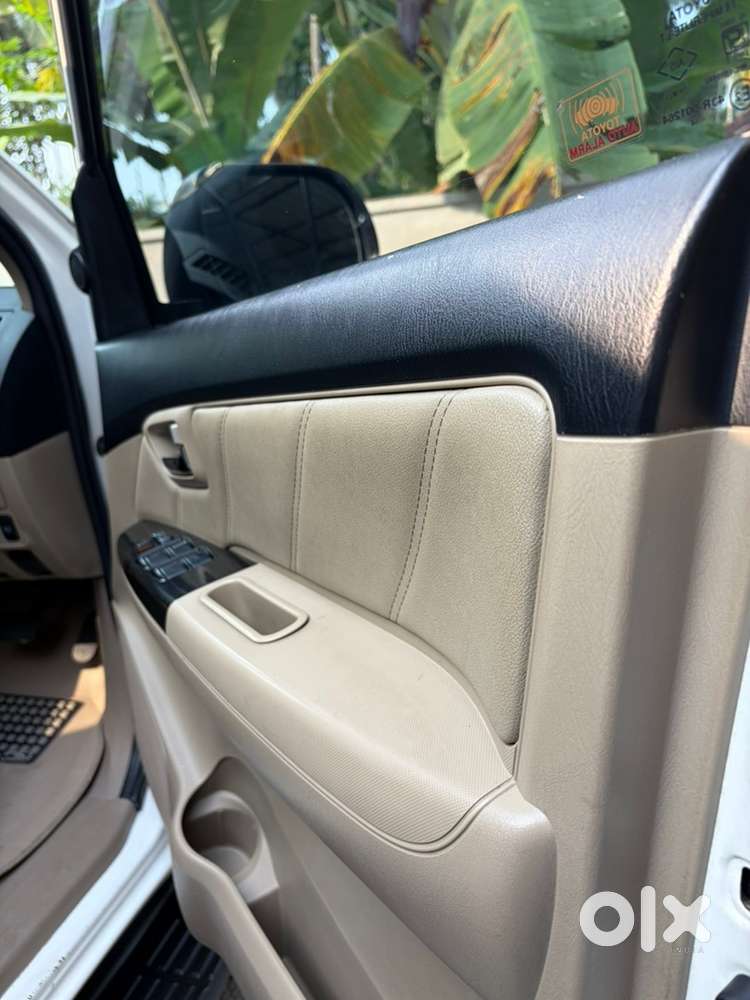 Toyota Fortuner Diesel 2014 At