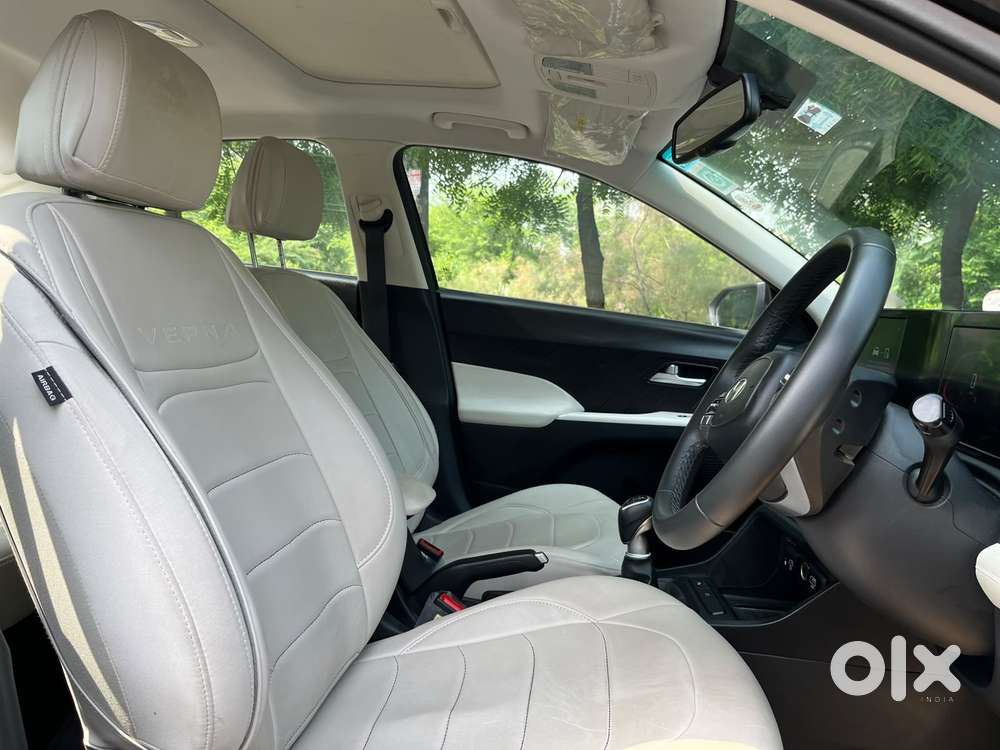 Jeep Compass 1.4 Limited (o) Petrol Dct, 2023, Petrol