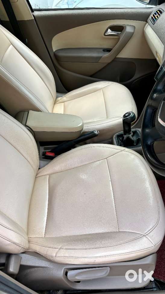 Skoda Rapid 1.5 Elegance Tdi Mt, 2013, Diesel