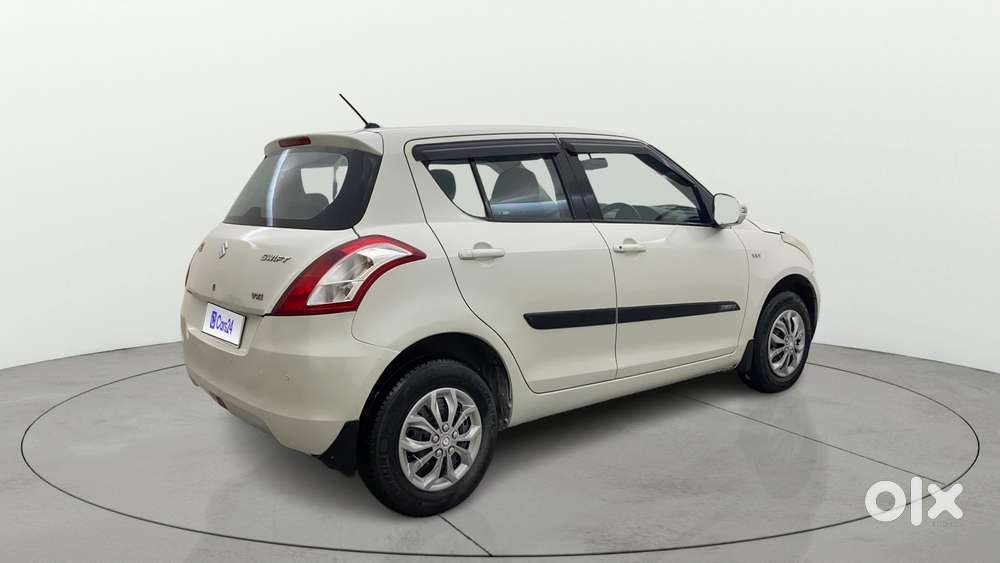 Maruti Suzuki Swift Vxi, 2015, Petrol
