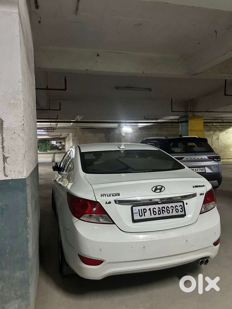 Hyundai Fluidic Verna 2011