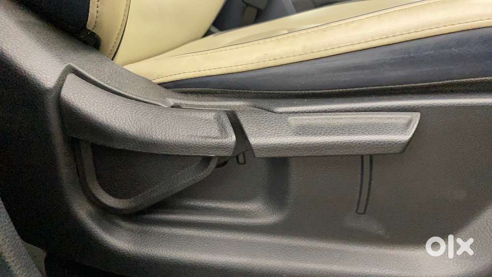 Kia Carens 1.4 Luxury Plus Dct 7 Str, 2022, Petrol