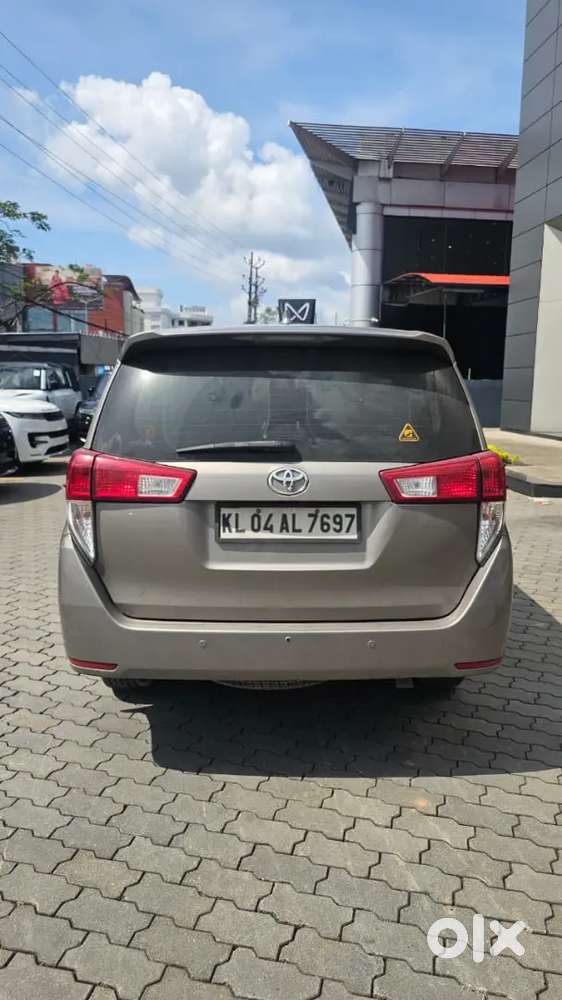 Toyota Innova Crysta 2.4 Gx Manual  2017 Diesel 53000 Km Driven