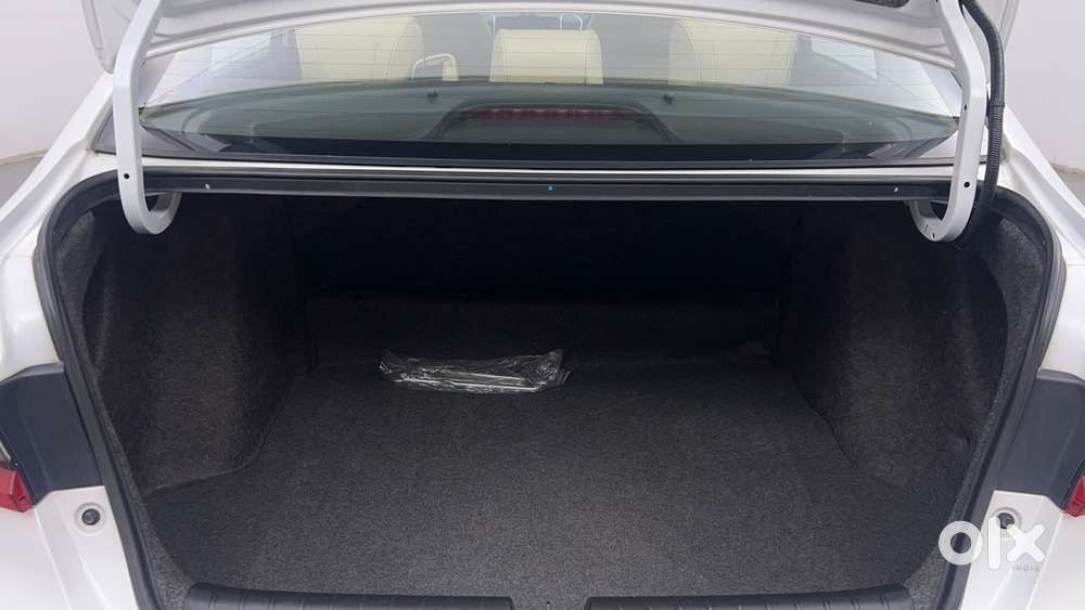 Honda City 1.5 Zx I-vtec Mt, 2021, Petrol