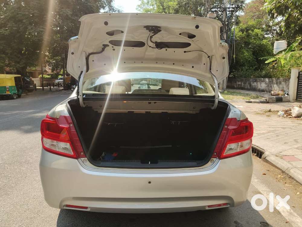 Maruti Suzuki Swift Dzire 1.3 Vxi, 2019, Petrol