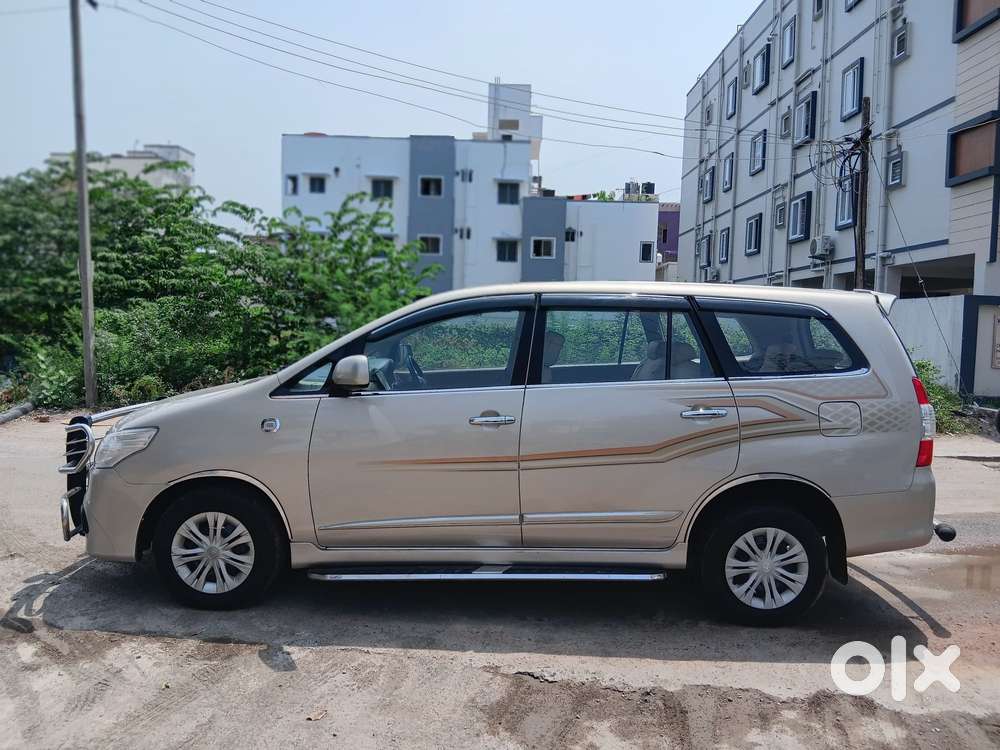 Toyota Innova 2.5 G (diesel) 7 Seater, 2015, Diesel