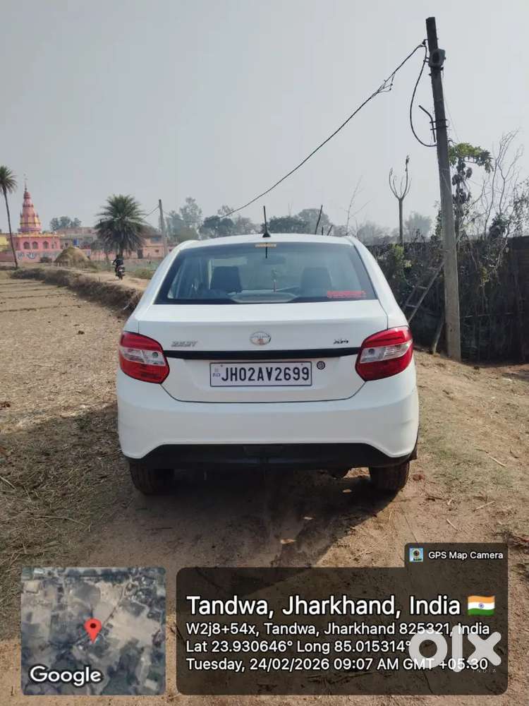 गाडी पेंट किया हुआ है