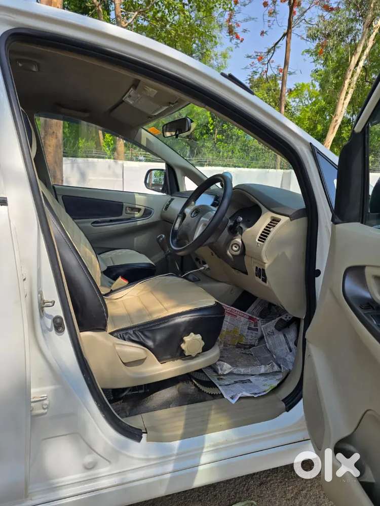 Toyota Innova 2.5 Ev 2013